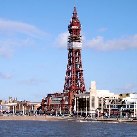 Airedale Hotel Blackpool Exterior photo